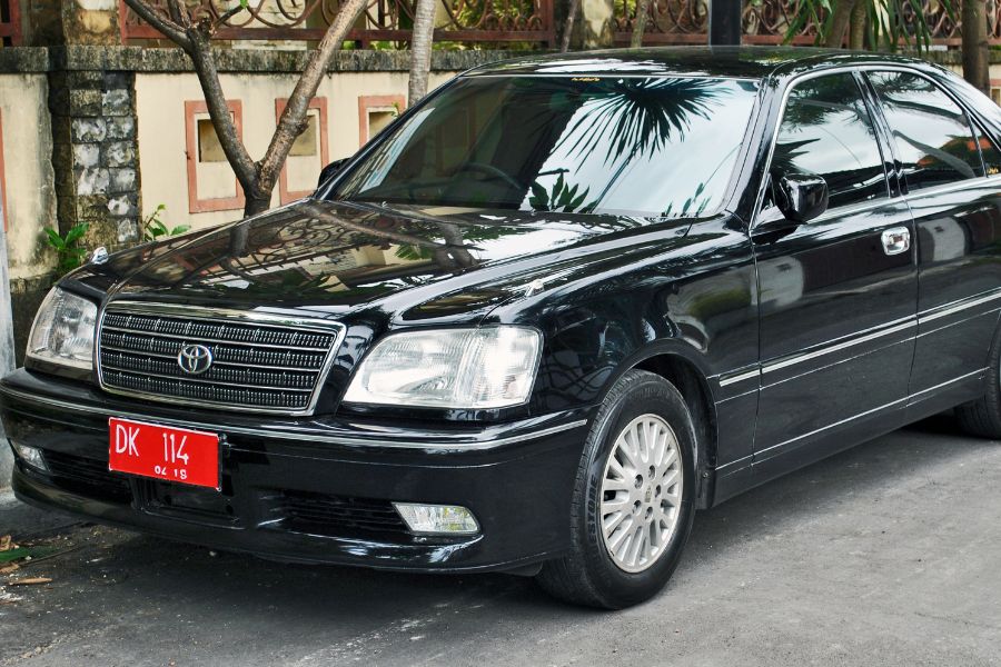 Read more about the article 10 Mobil Sedan Lama yang Masih Layak Kamu Beli!